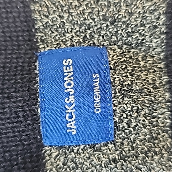 Jack & Jones Mens Sweater, Size Large, Navy Blue and White Stripes, Light Weight - Picture 4 of 5